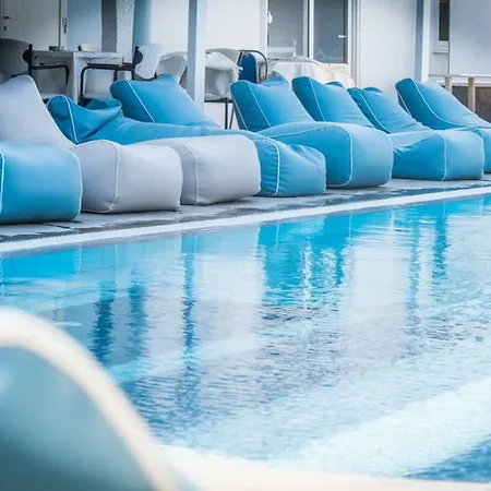 Hotel Essential Summer (adults Only)